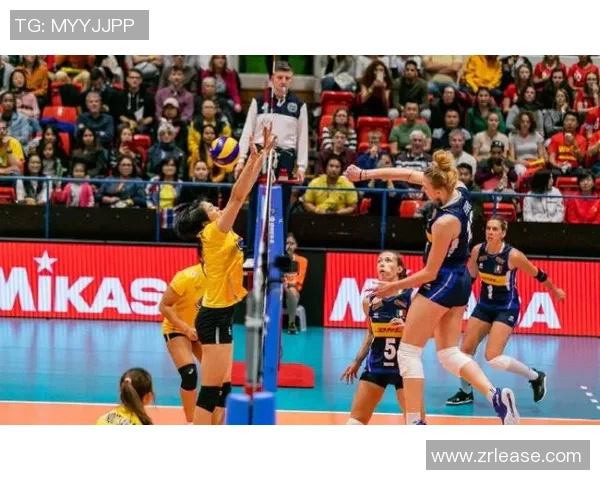 广州排球队在邀请赛中以61分稳居积分榜首位展现强劲实力